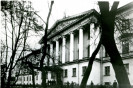 Здание Санкт-Петербургской Духовной Академии.